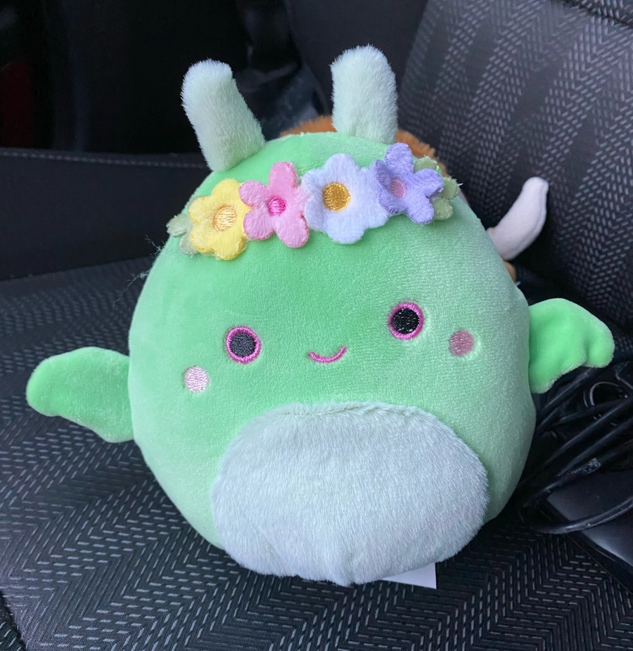 Squishmallows 7.5-Inch Tove The Mint Green Mothman – Plush With Flower Crown & Fuzzy Belly, Collectible Stuffed Animal - View #3